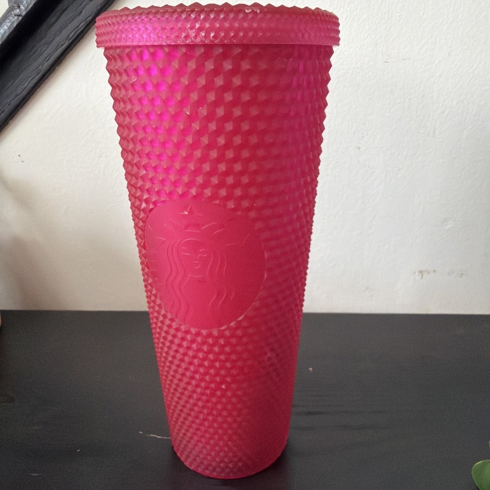 2021 STARBUCKS Studded HOT PINK TUMBLER 24 oz *no straw